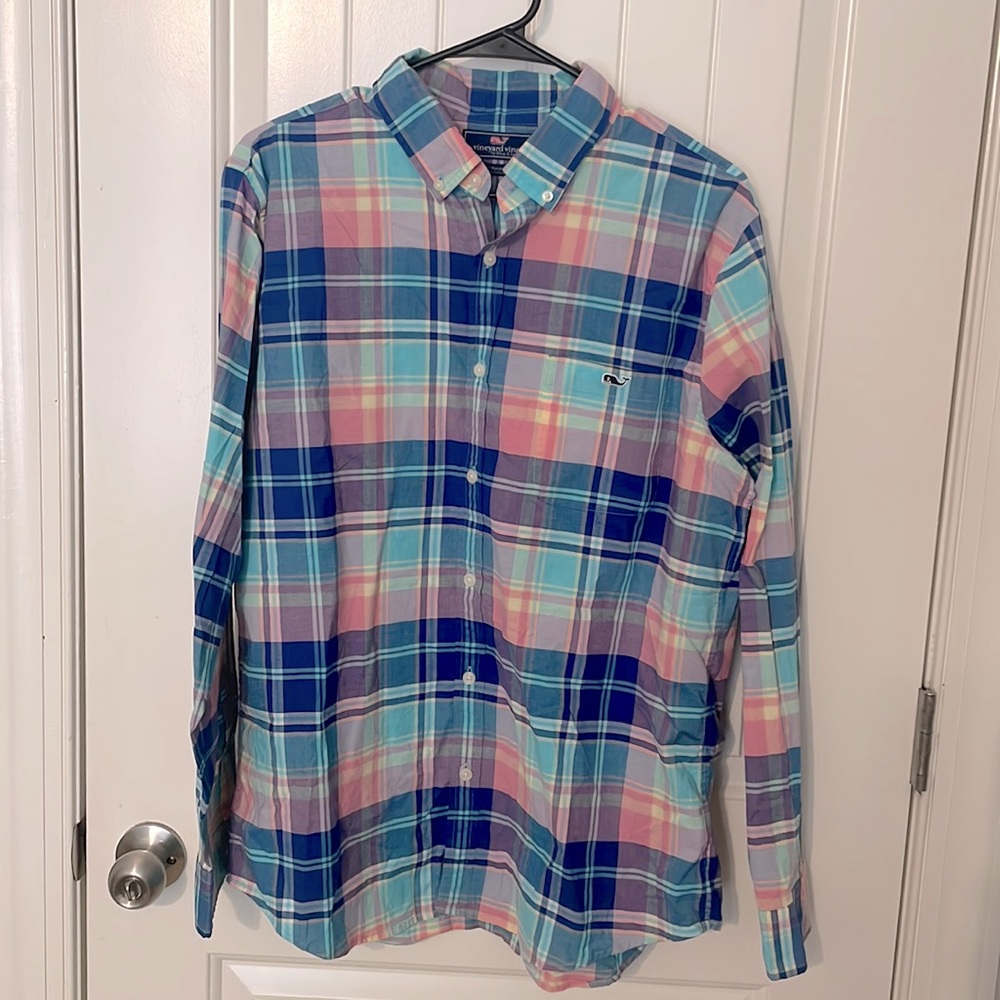 Vineyard Vines Button Down Shirt